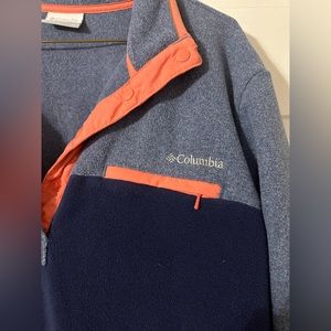 Women’s Columbia Pullover XL